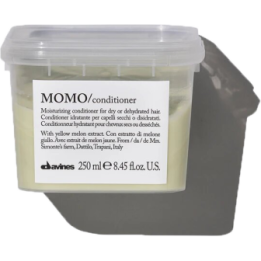 Davines "Momo" plaukus drėkinantis kondicionierius