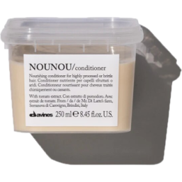 Davines "Nounou" plaukus maitinantis kondicionierius
