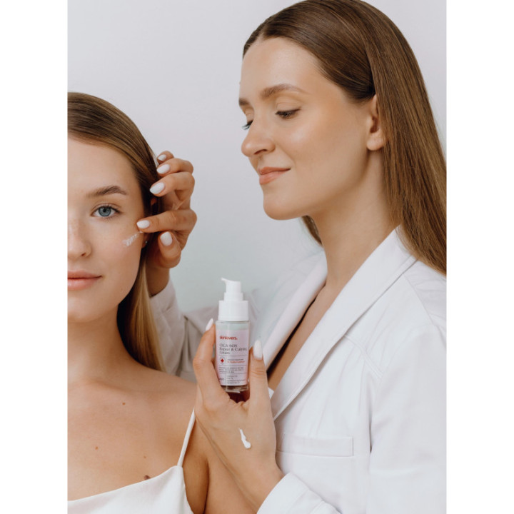 SKINLOVERS4’SOS Cica / SOS Atkuriamasis – Raminantis Veido Kremas
